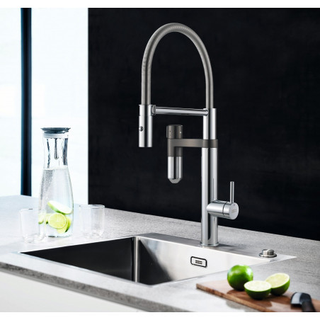 Kuchyňská baterie Franke Vital Tap Chrom/Gun Metal, se sprchou Kuchyňská baterie Franke Vital Tap Chrom/Gun Metal, se sprchou